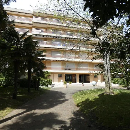 T2 Rdc Avec Jardinet Et Acces Direct Plage, Parking Securise, Proche Commerces - Fr-1-374-2 Daire