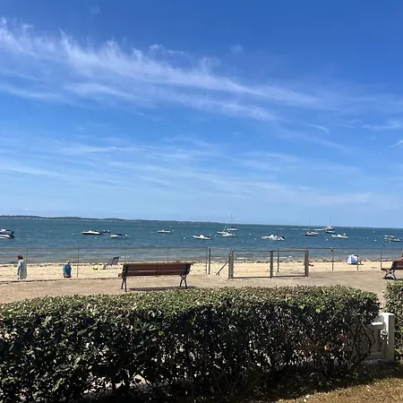 T2 Rdc Avec Jardinet Et Acces Direct Plage, Parking Securise, Proche Commerces - Fr-1-374-2